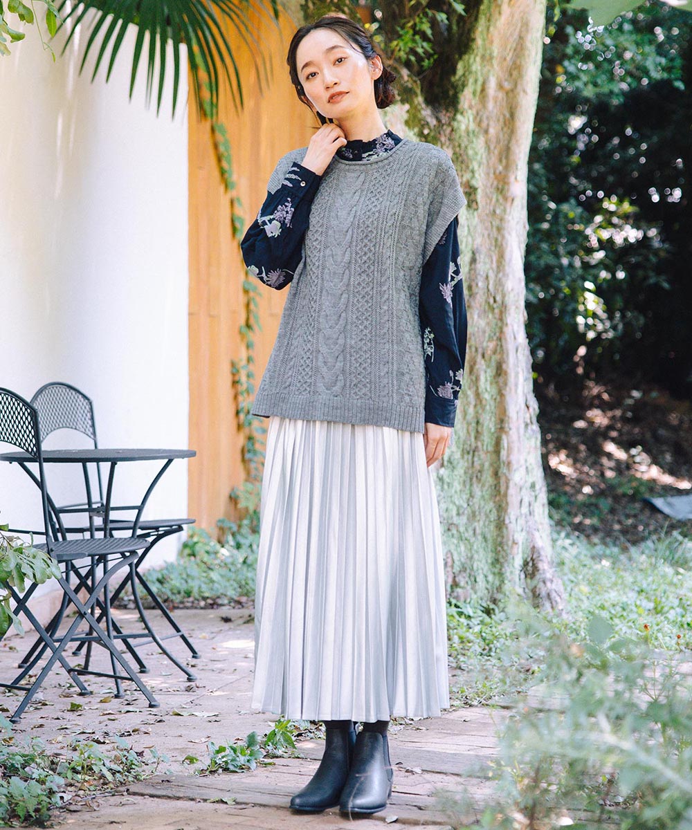 レザーライクプリーツスカート