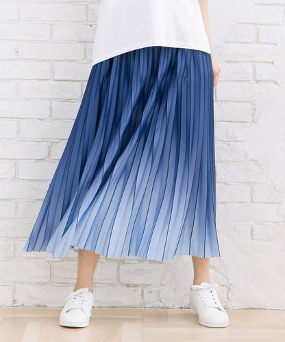 グラデーションプリーツスカート