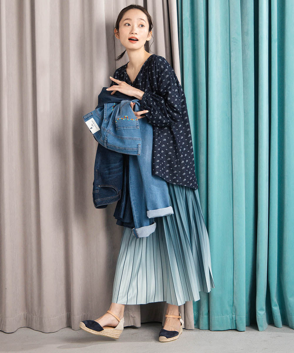 グラデーションプリーツスカート