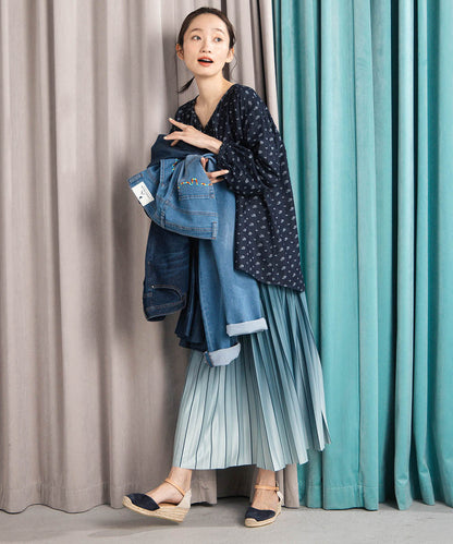 グラデーションプリーツスカート