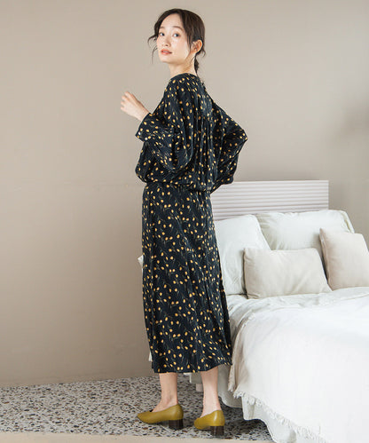 パウダーサテンチューリッププリントスカート