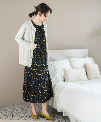 パウダーサテンチューリッププリントスカート