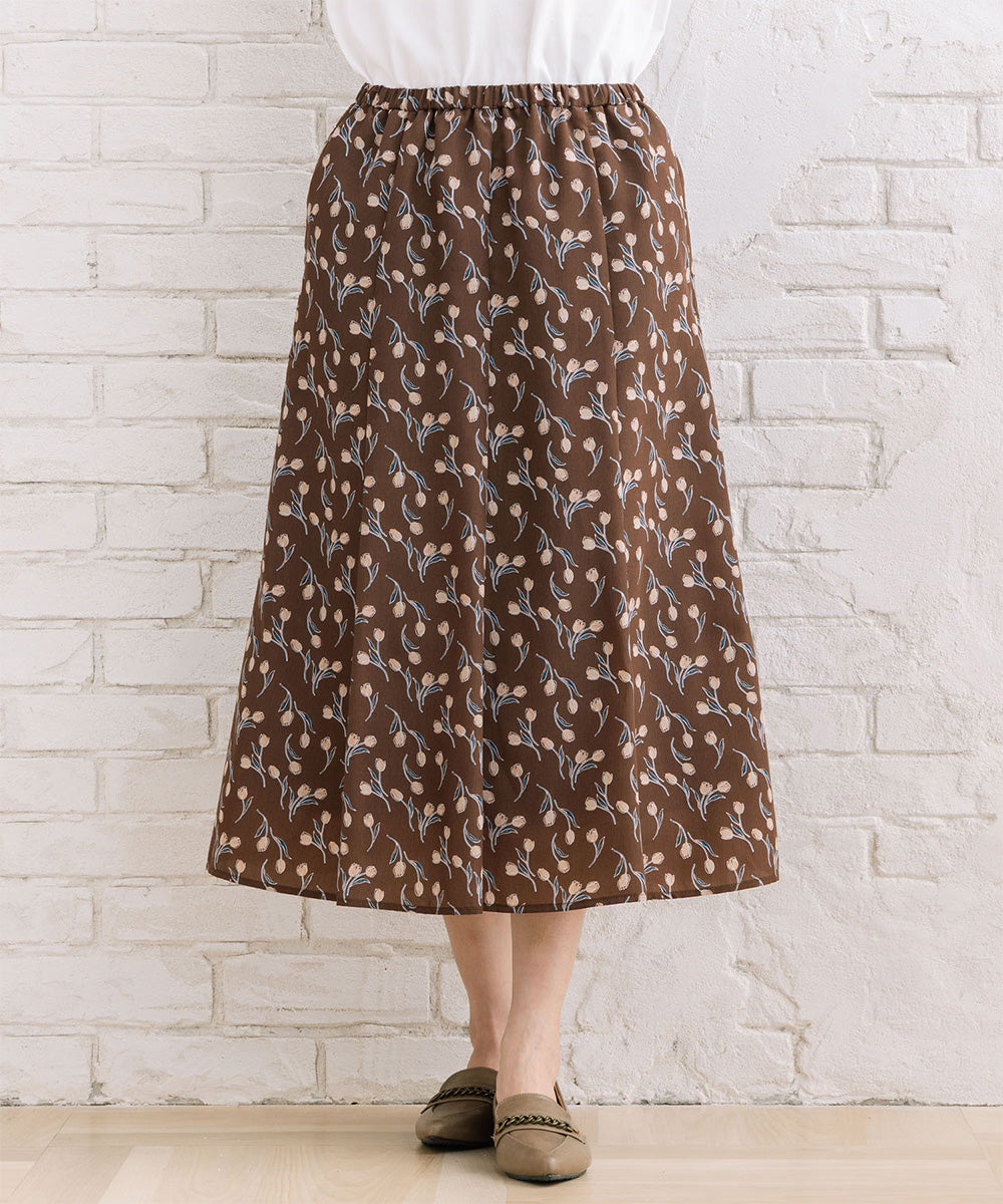 パウダーサテンチューリッププリントスカート