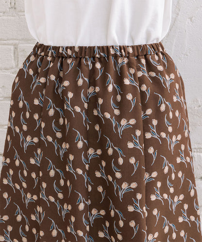 パウダーサテンチューリッププリントスカート