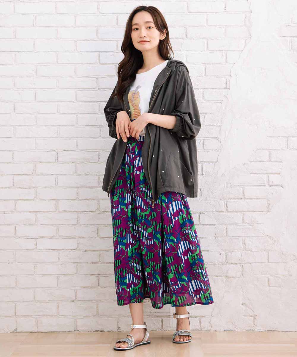 21号(6L～) INDESIGN プリント＆シャイニードットブルゾン