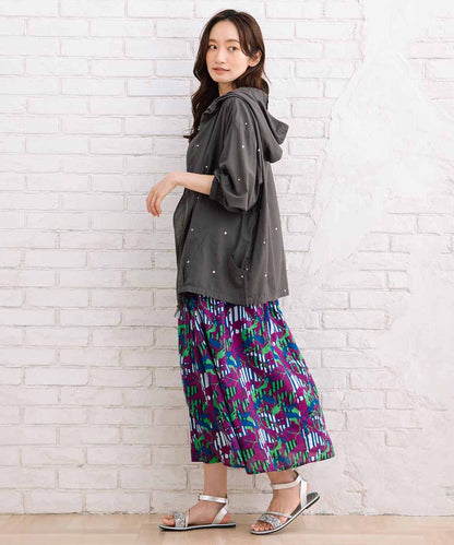 21号(6L～) INDESIGN プリント＆シャイニードットブルゾン