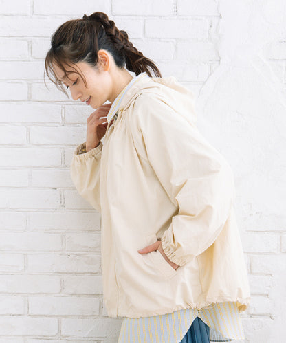 FONTLAB ナイロンタフタジップブルゾン