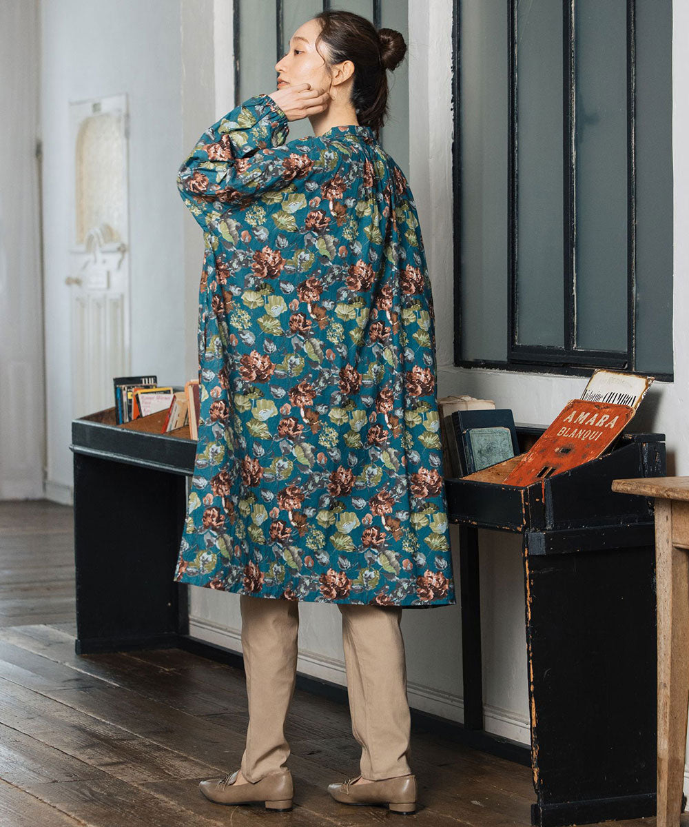 スプレッドフラワープリントチュニック