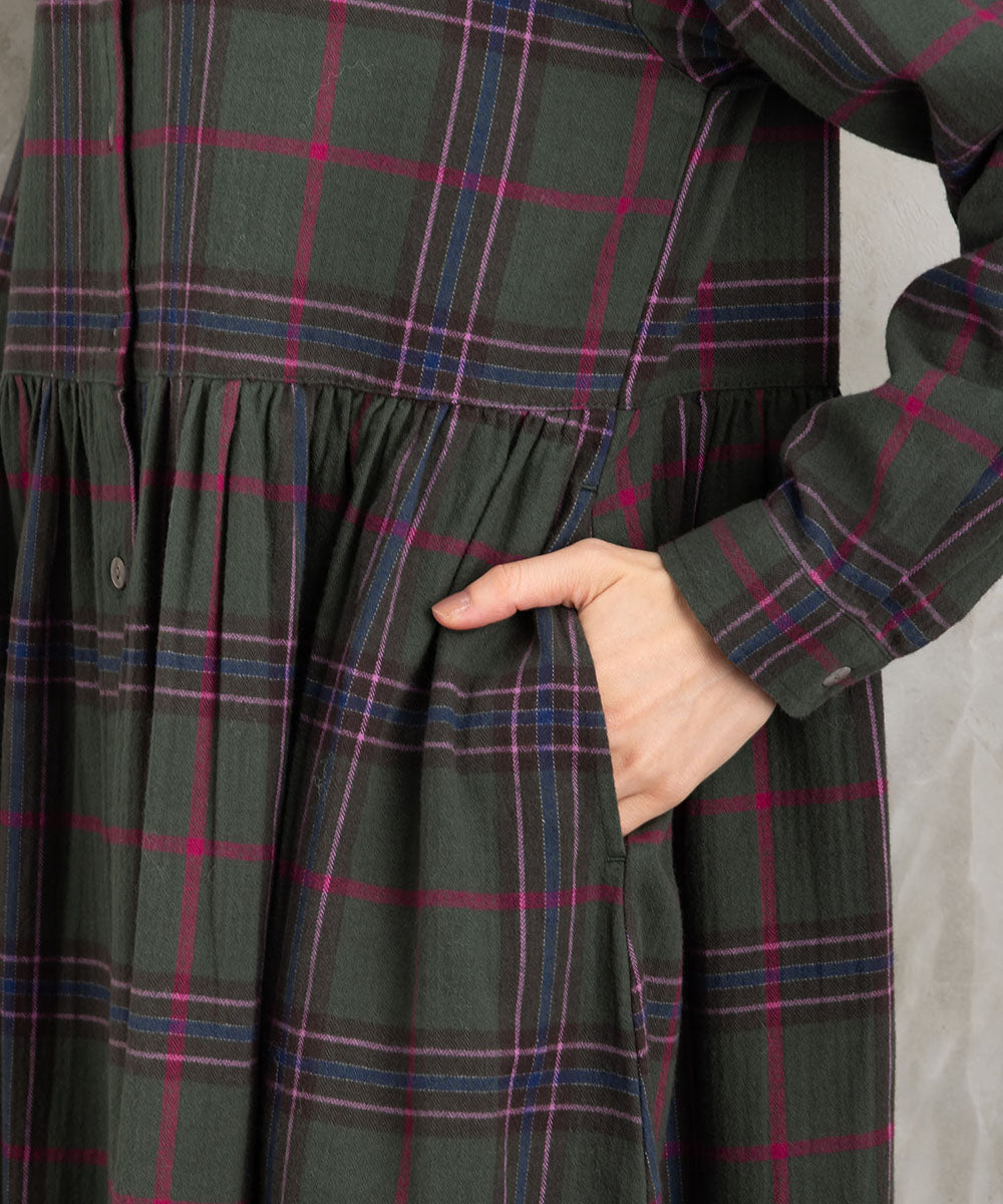 起毛チェックへリンボンワンピース