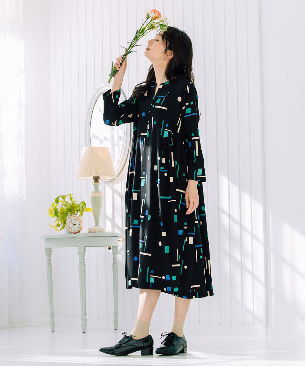 INDESIGN カラフルジオメトリックワンピース