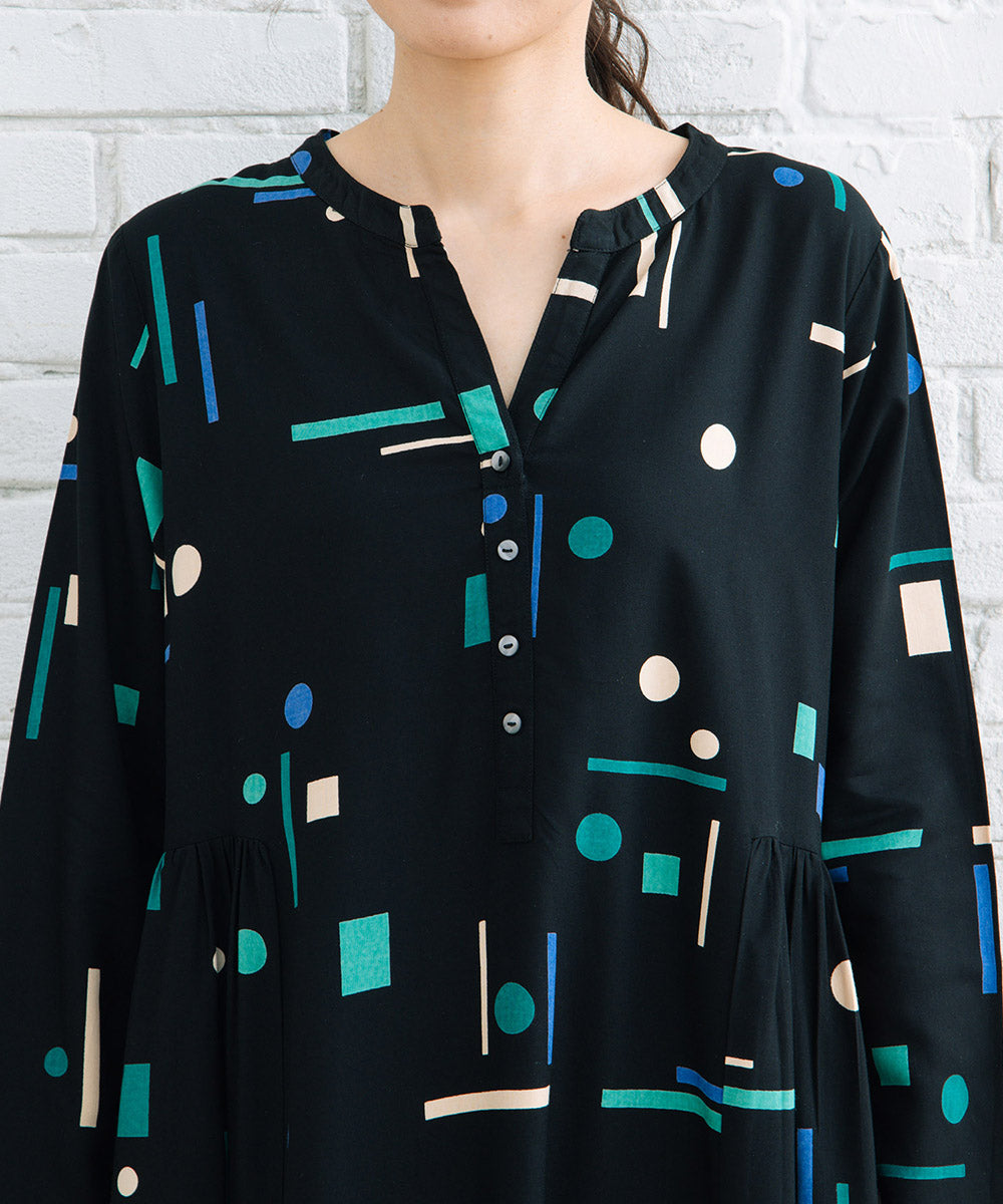 INDESIGN カラフルジオメトリックワンピース