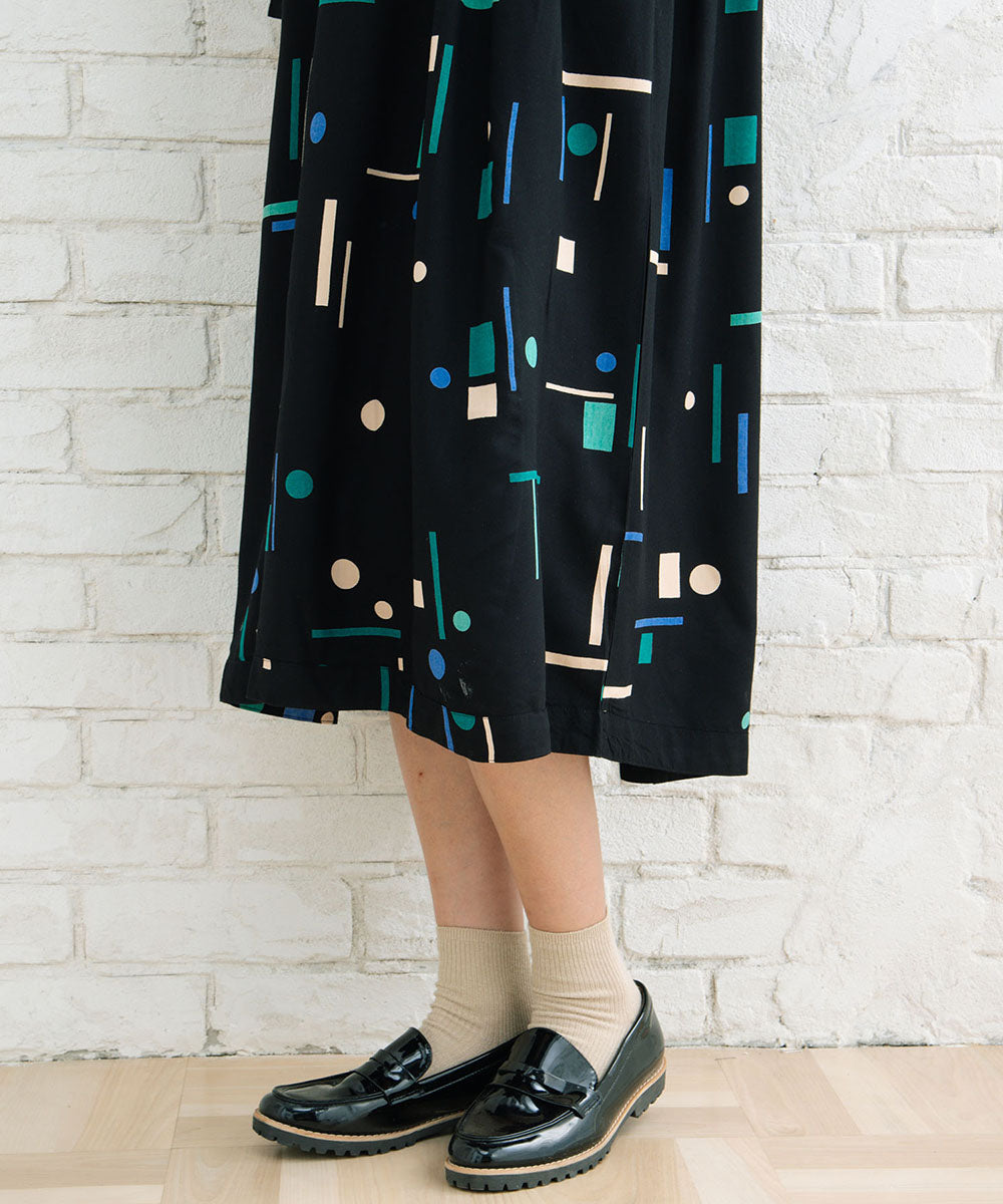 INDESIGN カラフルジオメトリックワンピース