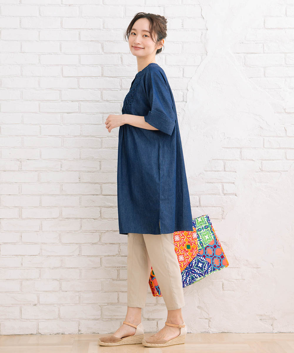 INDESIGN ハンドスモッキングデニムチュニック