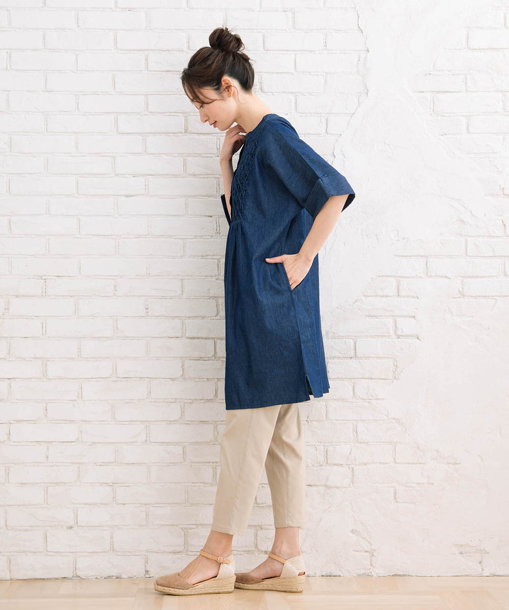 INDESIGN ハンドスモッキングデニムチュニック