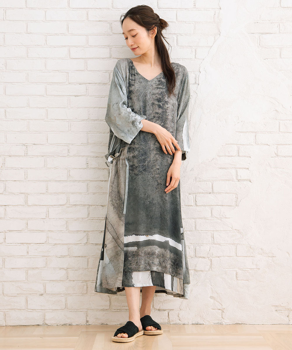 K COLLECTION アブストラクトプリント5分袖ワンピース