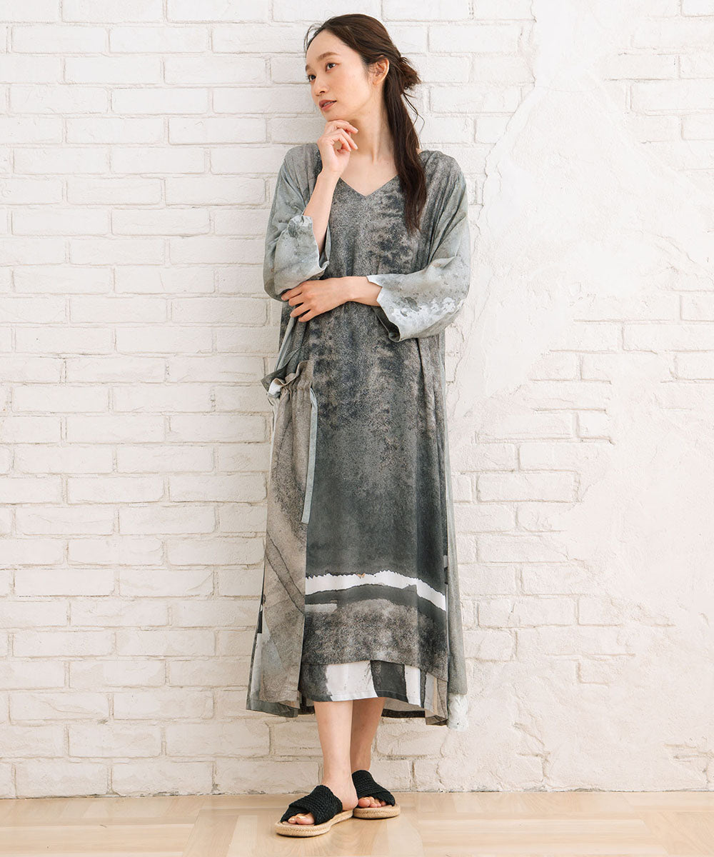 K COLLECTION アブストラクトプリント5分袖ワンピース