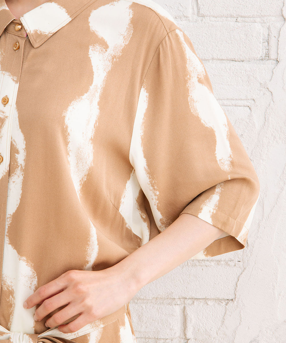 NUMPH ブラーラインプリントワンピース