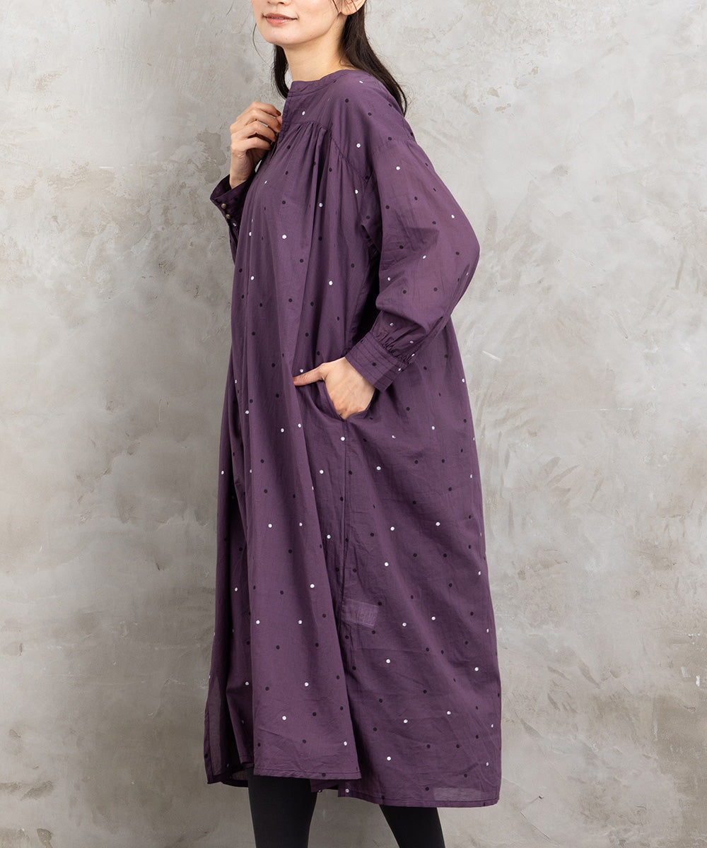 21号(6L～) ホイルドットプリントキーネックワンピース