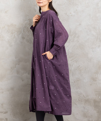 21号(6L～) ホイルドットプリントキーネックワンピース