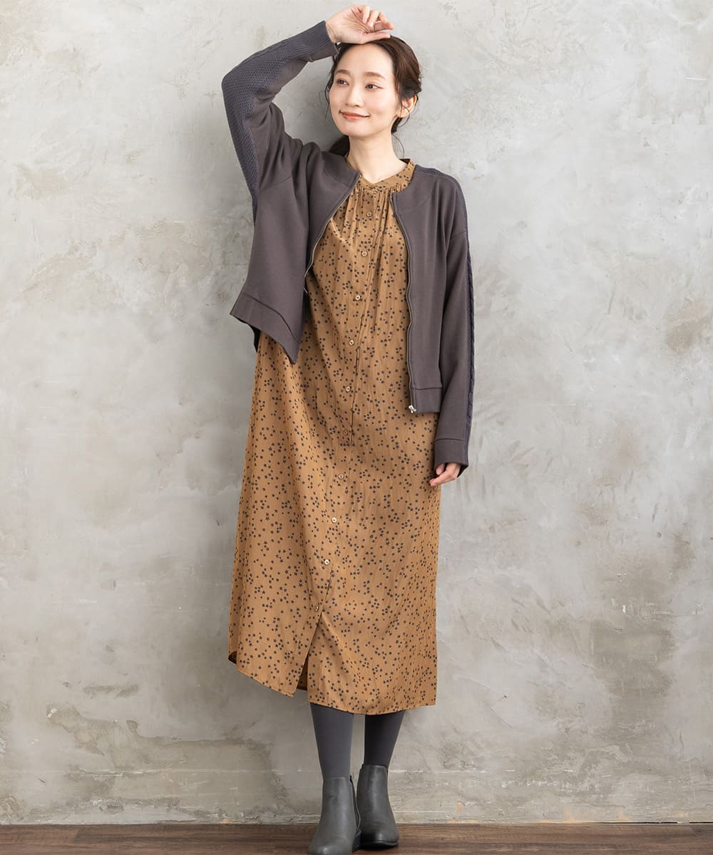 21号(6L～) パウダーサテンスタープリントワンピース