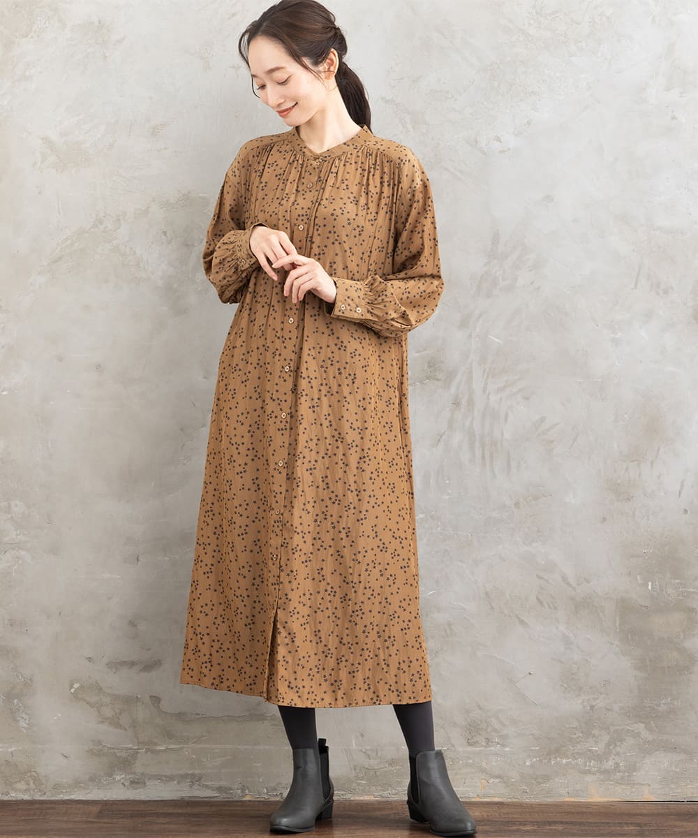 21号(6L～) パウダーサテンスタープリントワンピース