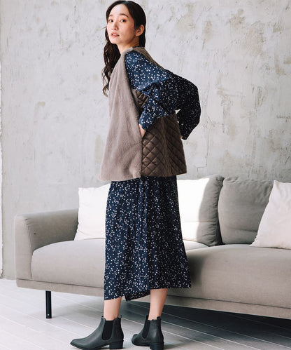 パウダーサテンスタープリントワンピース