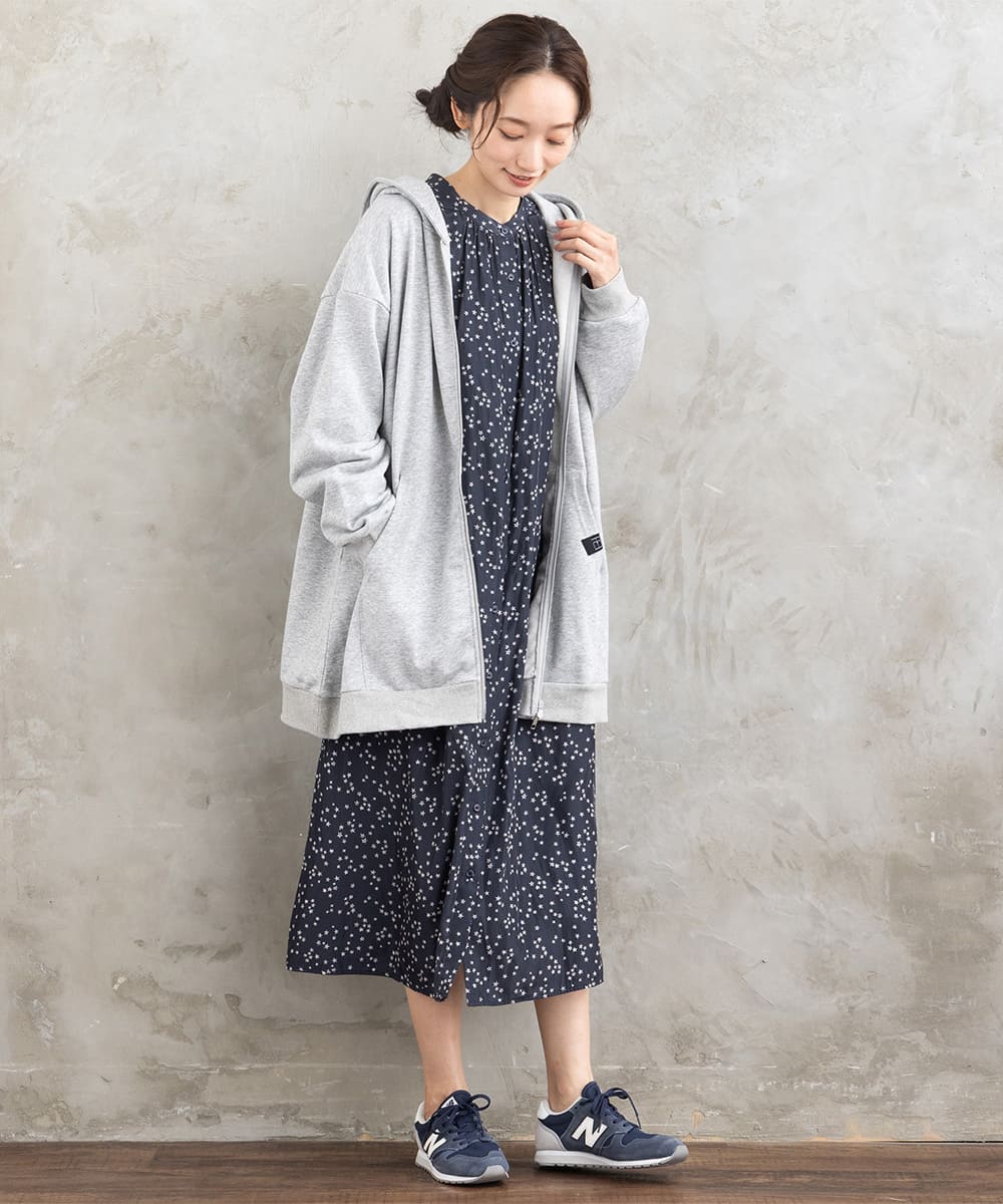 21号(6L～) パウダーサテンスタープリントワンピース