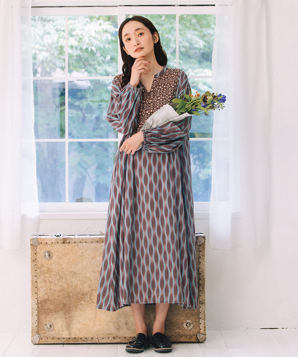 INDESIGN MIXプリントスキッパーワンピース