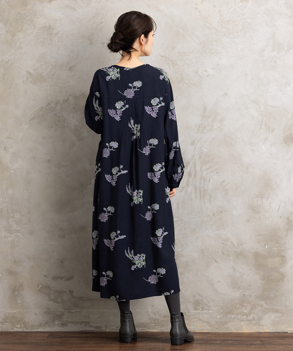 21号(6L～) INDESIGN フラワープリントピンタックワンピース