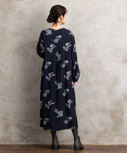 21号(6L～) INDESIGN フラワープリントピンタックワンピース