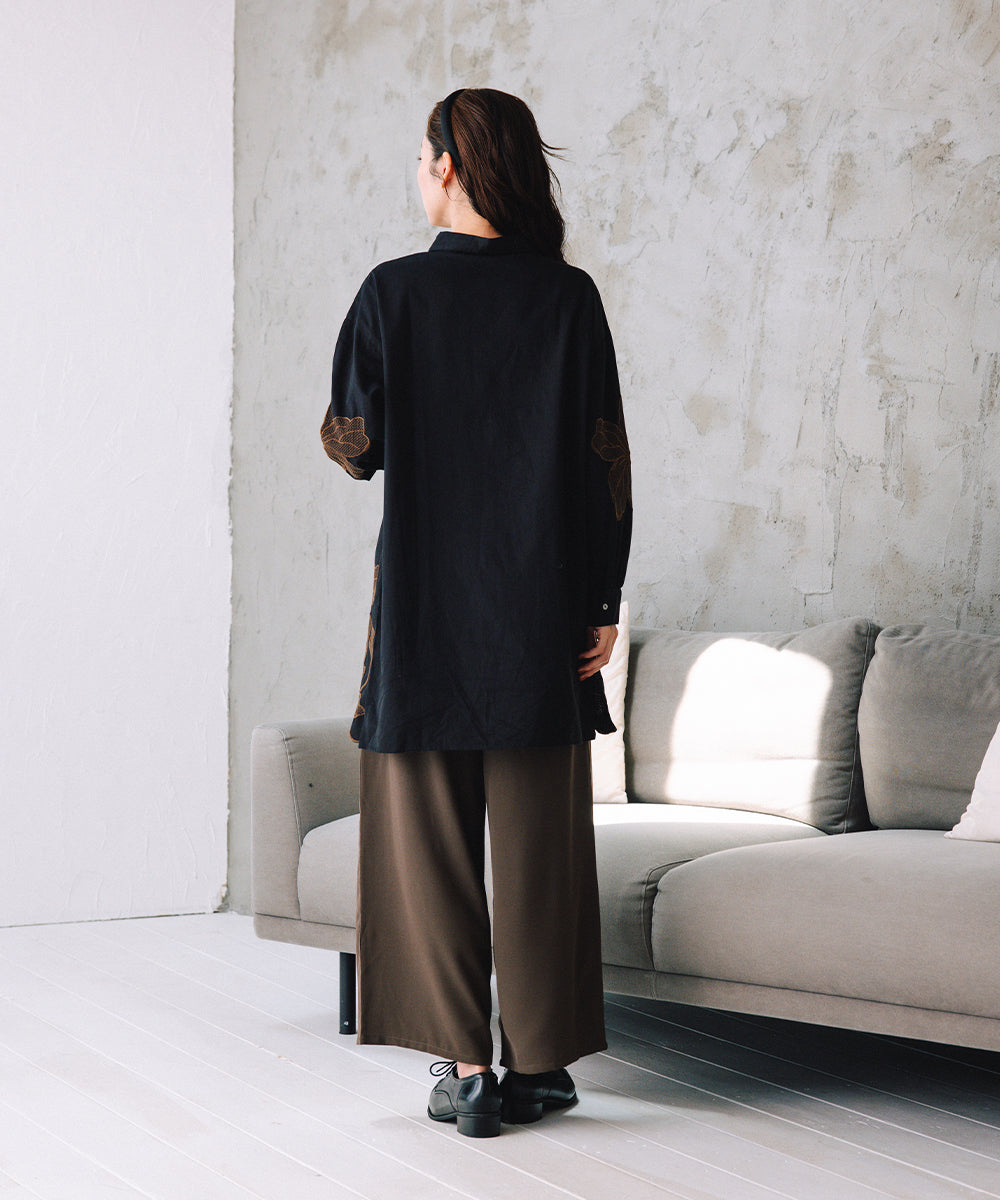 21号(6L～) INDESIGN フラワーエンブロイダリーシャツチュニック