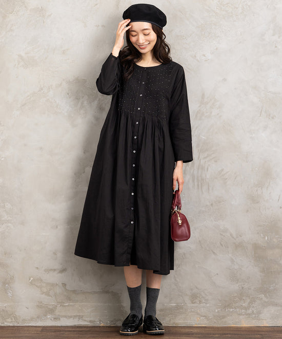 INDESIGN ビーズラインピンタックワンピース