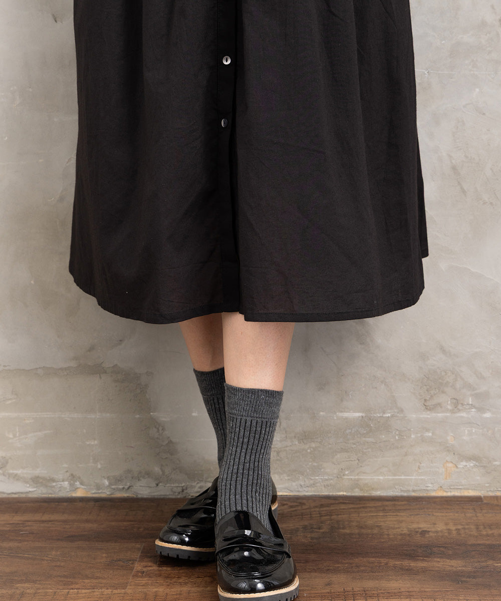 INDESIGN ビーズラインピンタックワンピース