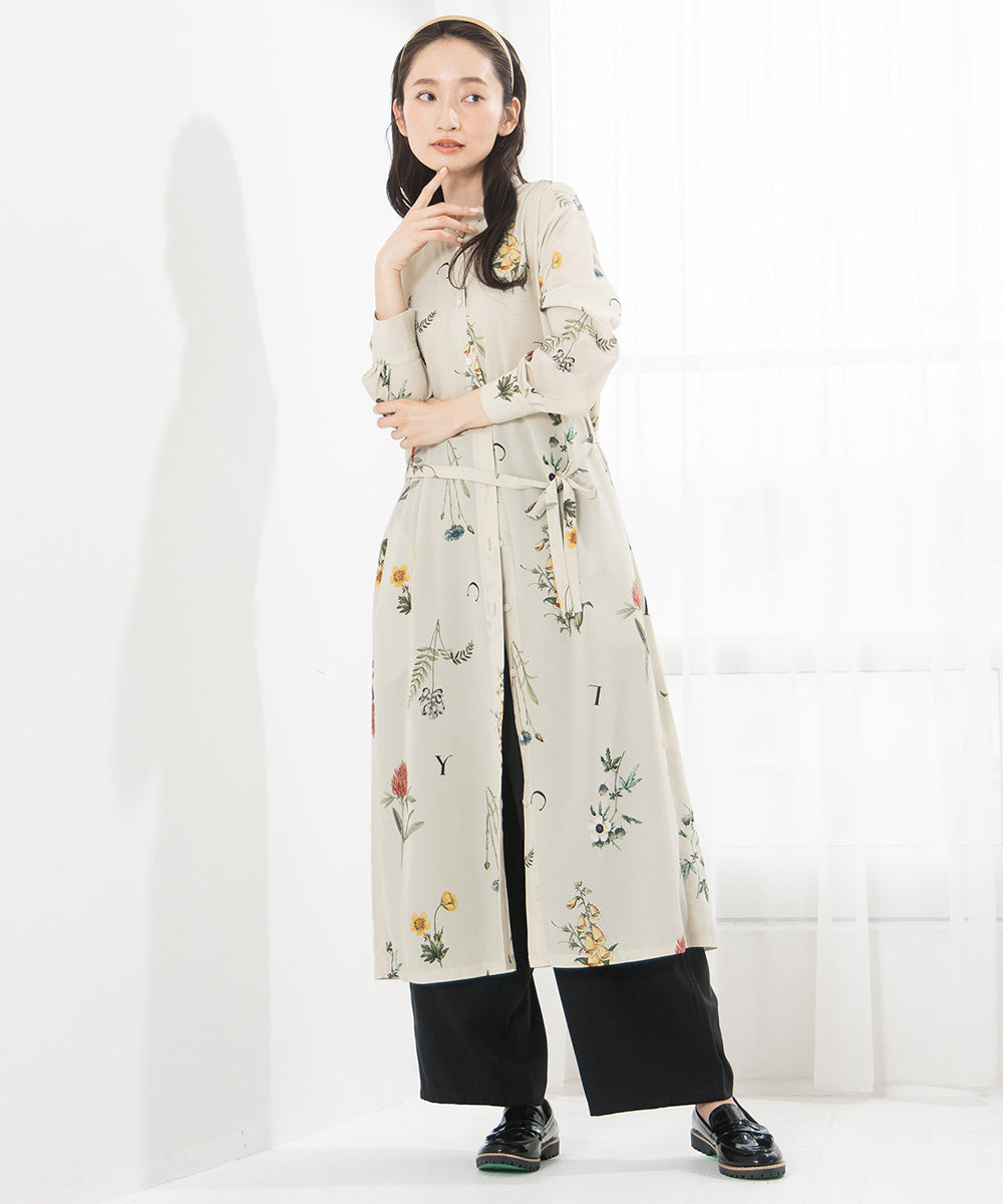 LIYOCA ボタニカルプリントデシンワンピース