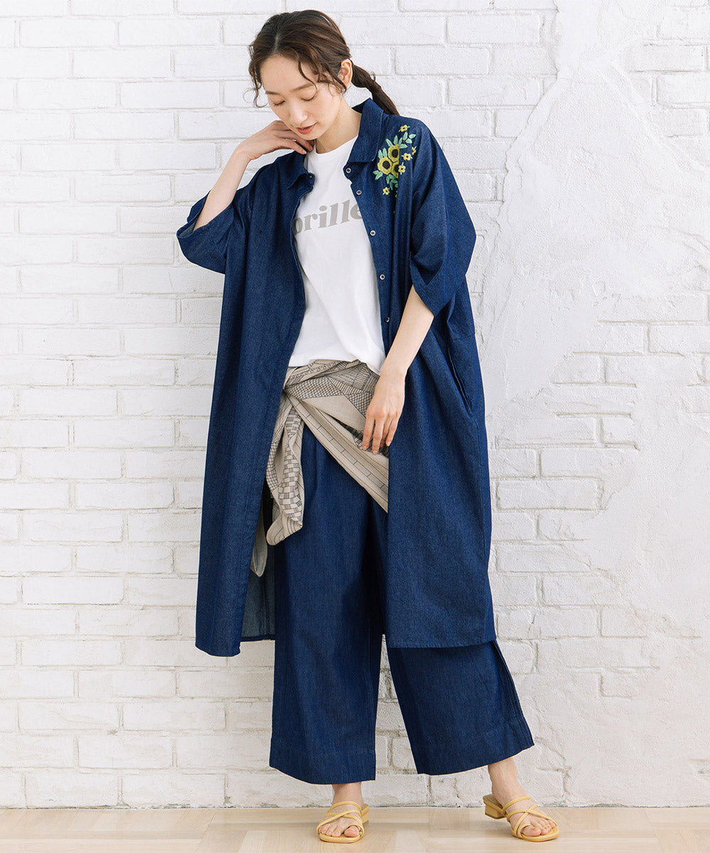 INDESIGN ワンポイントフラワーエンブロイダリーデニムワンピース