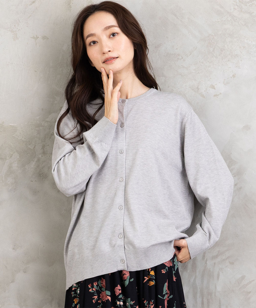 クルーネックカーディガン