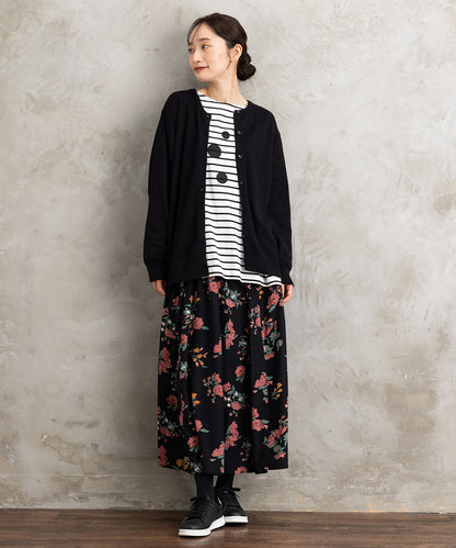 クルーネックカーディガン