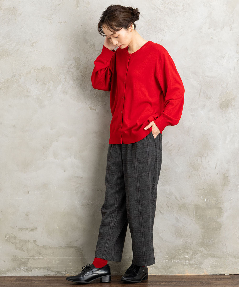 クルーネックカーディガン