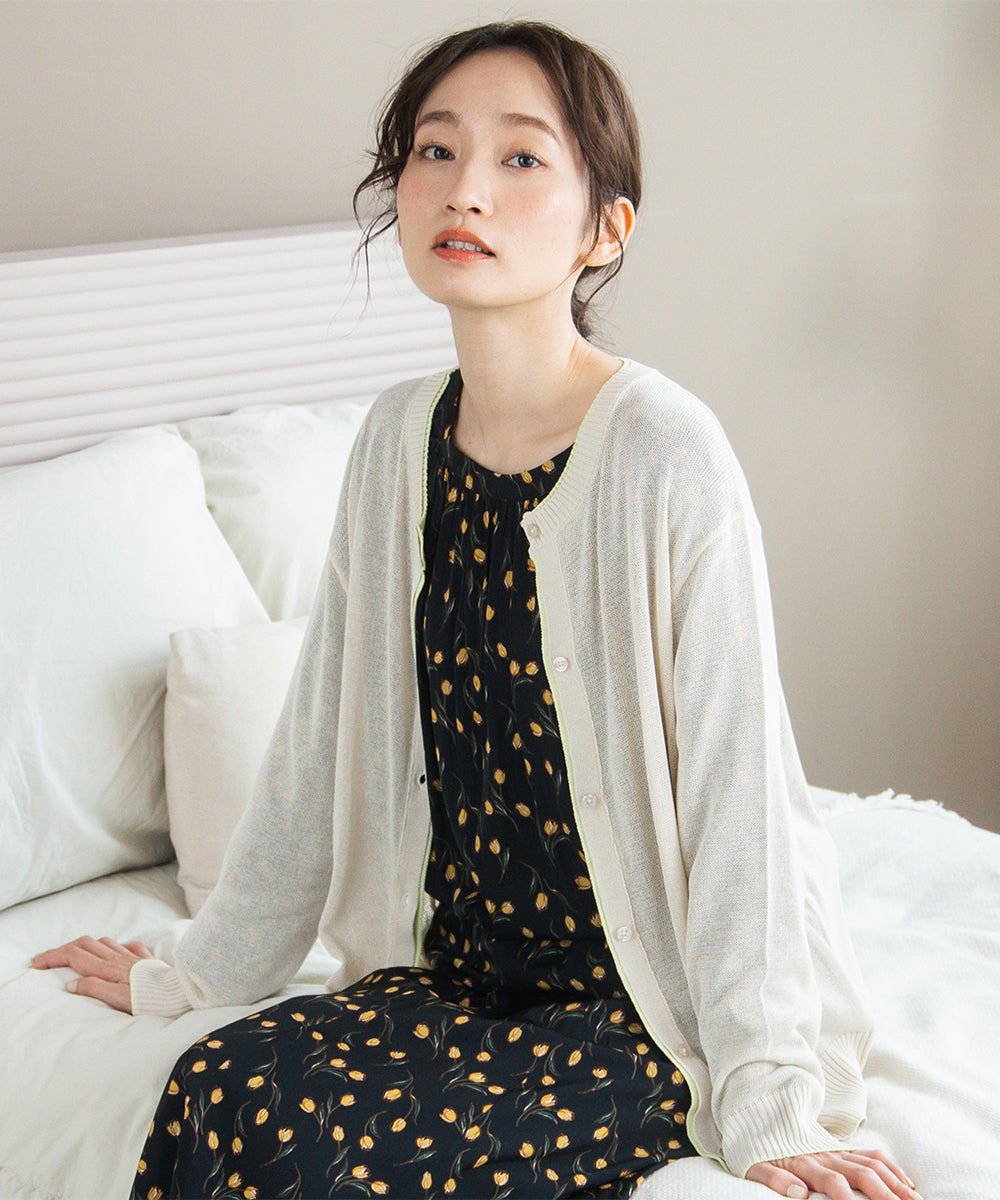 FONTLAB 配色シアークルーネックカーディガン