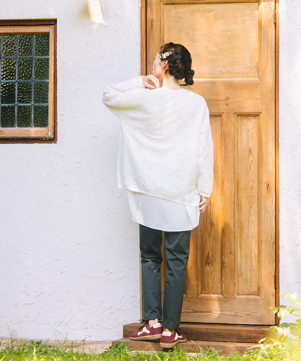 21号(6L～) FONTLAB フラワーレースジャカードニット