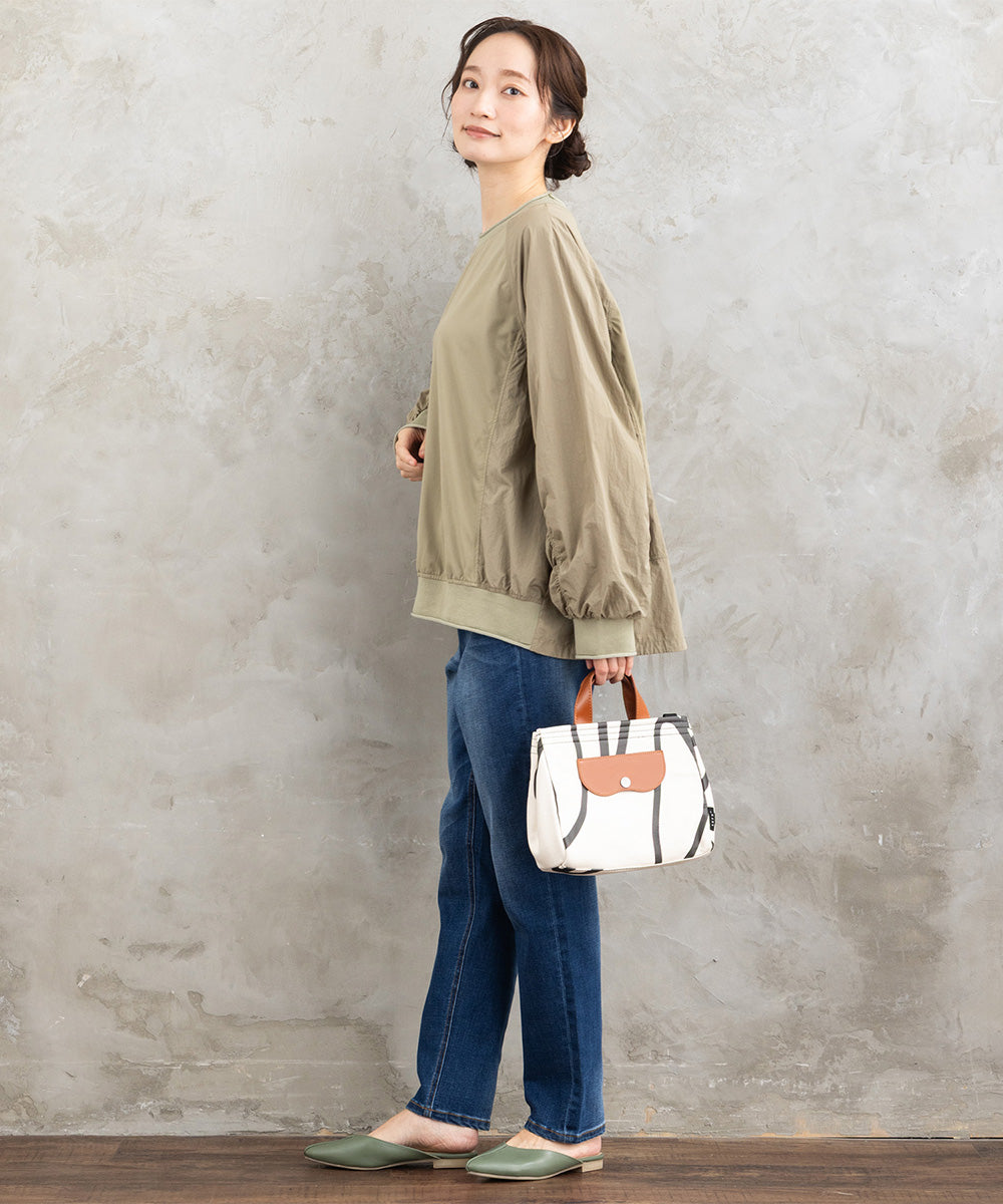 FONTLAB ナイロンタフタコンビプルオーバー