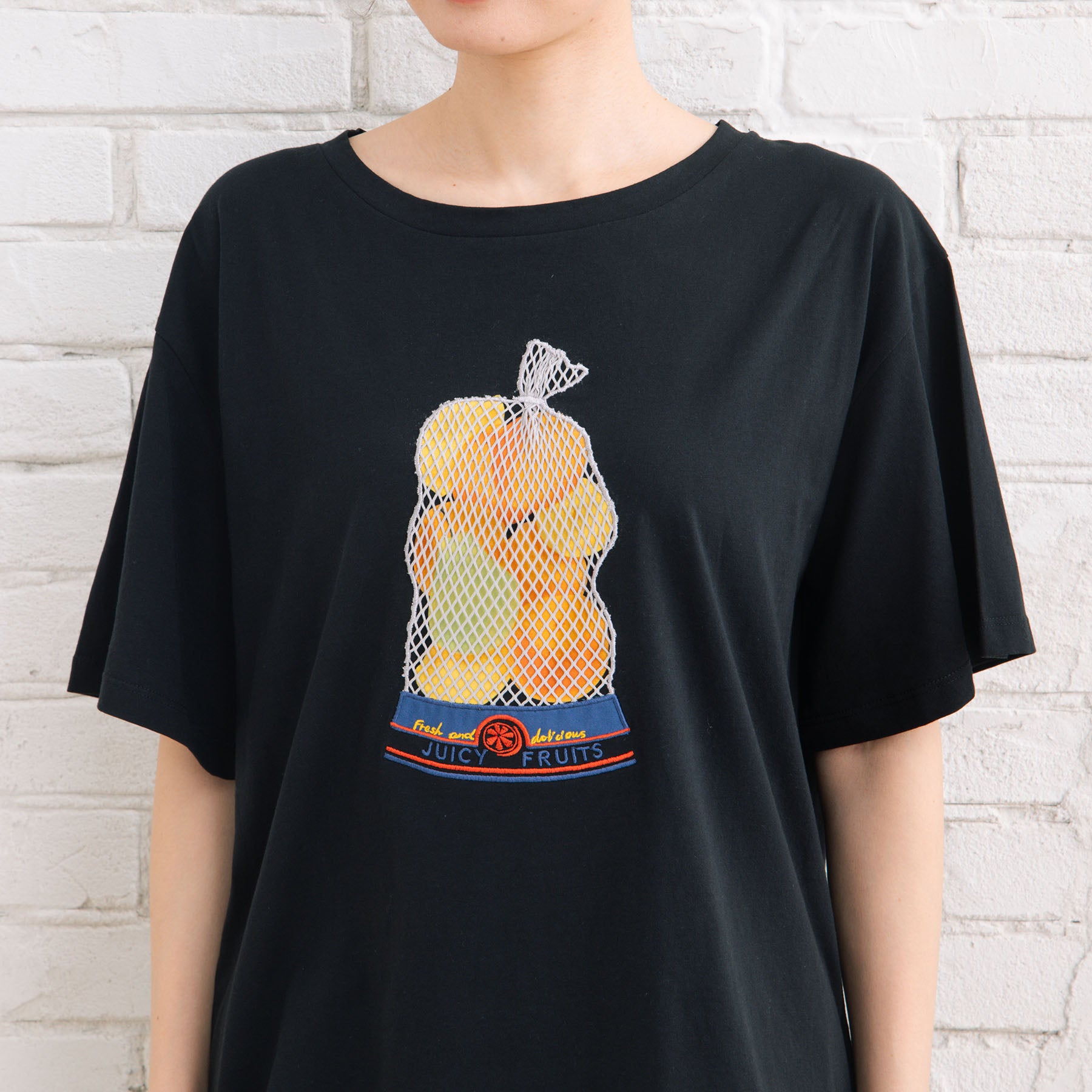 64-2537【大きいサイズ】 9号・15号(M・3L) トロンプルイユフルーツTシャツ