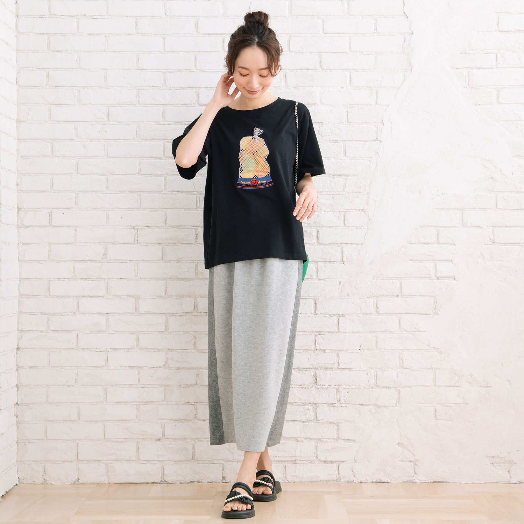 64-2537【大きいサイズ】 9号・15号(M・3L) トロンプルイユフルーツTシャツ