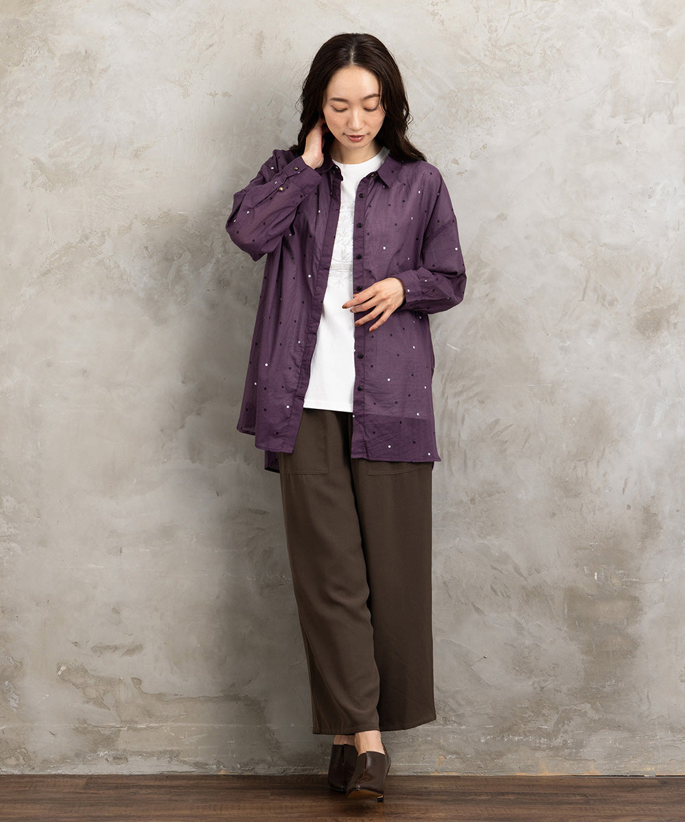 フラワーエンブレム刺繍Tシャツ