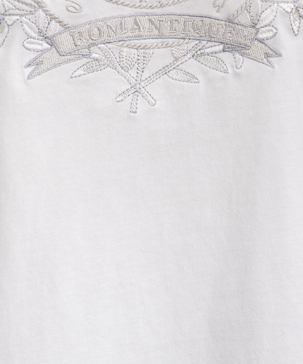 フラワーエンブレム刺繍Tシャツ