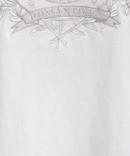 フラワーエンブレム刺繍Tシャツ