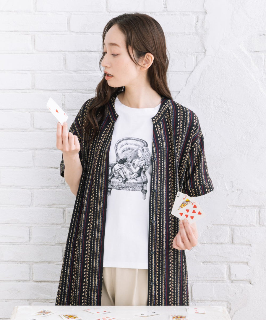 21号(6L～) [Rogique]THE MACMILLAN Alice モノクロアリスプリントスペードトランプ刺繍Tシャツ