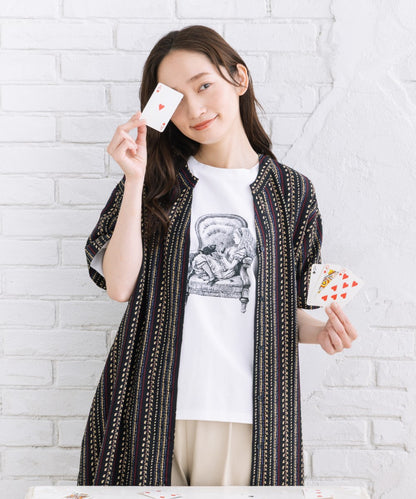 [Rogique]THE MACMILLAN Alice モノクロアリスプリントスペードトランプ刺繍Tシャツ