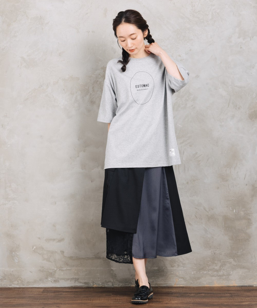 BLANC basque [Rogique]ニュアンスロゴプリントTシャツ