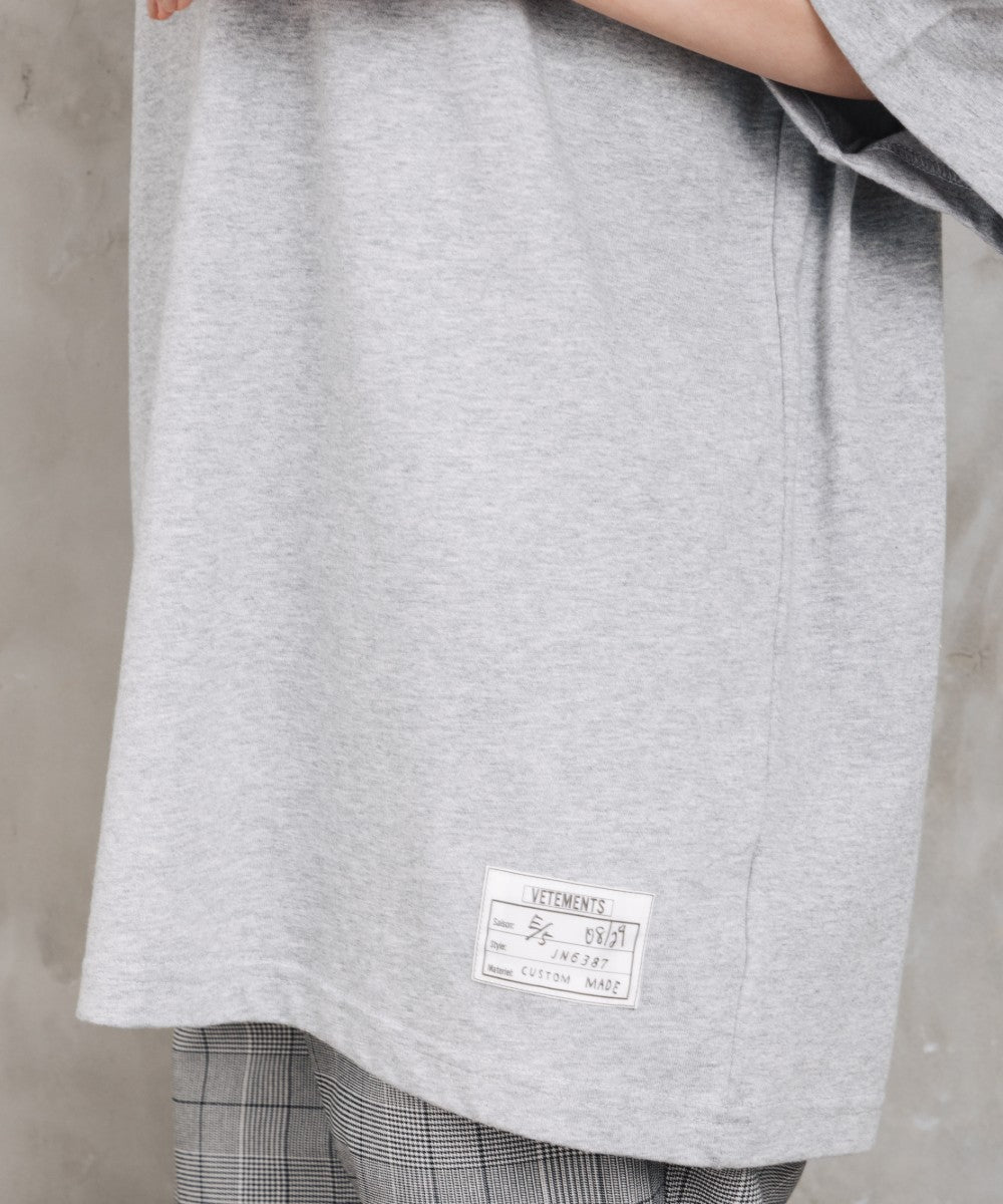 BLANC basque [Rogique]ニュアンスロゴプリントTシャツ